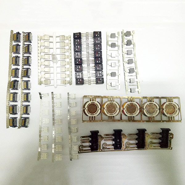 V35-SP立式（shì）高速標準注（zhù）塑機